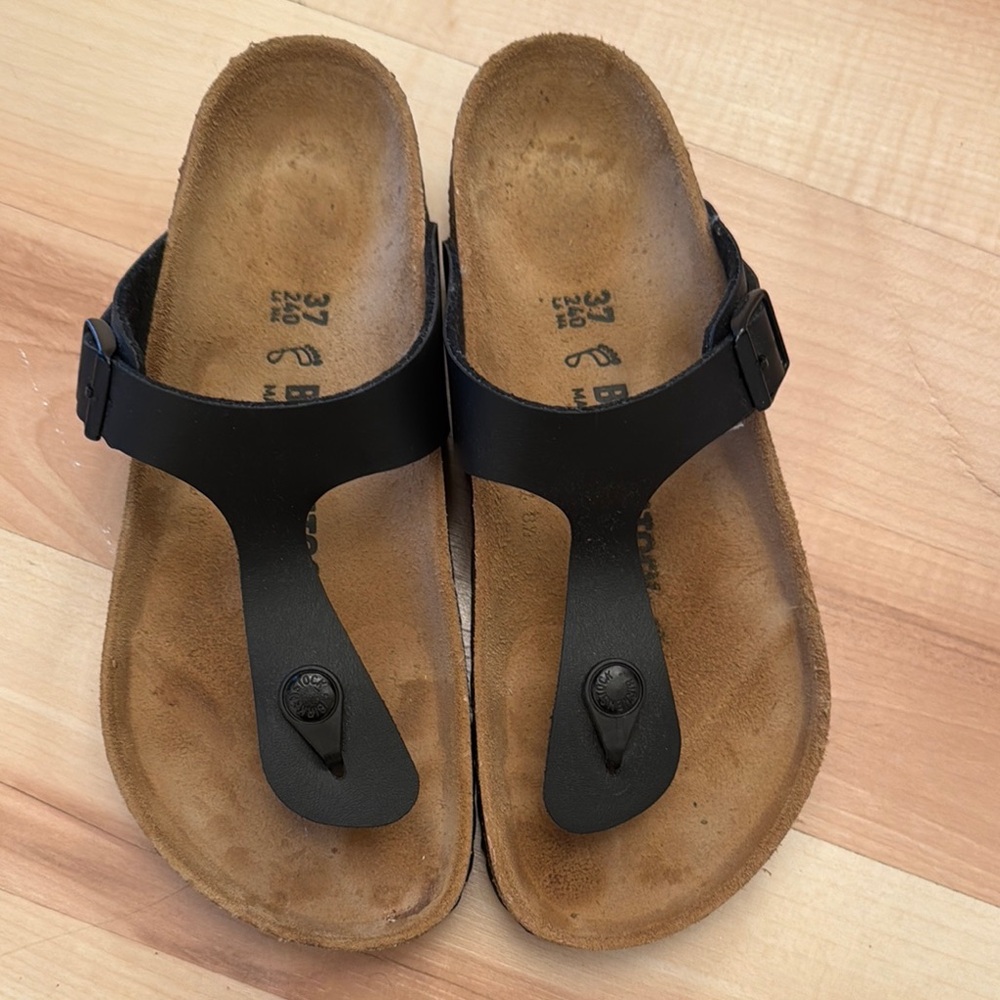 Birkenstock Gizeh Black Sandals size 37